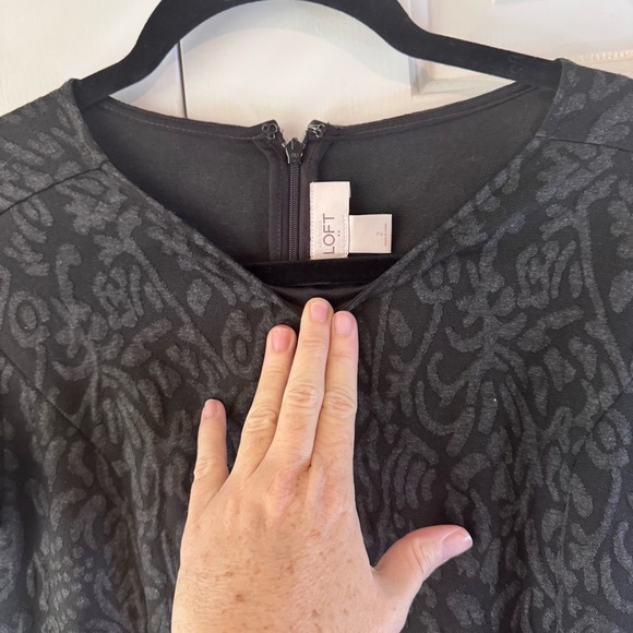 Loft Black Jacquard Short Sleeve Dress Size 2 - Picture 2 of 7